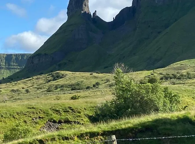 Five Glens -north West Ireland Touring Base Manorhamilton