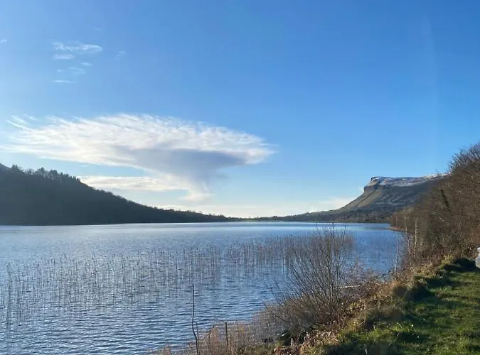 Five Glens -north West Ireland Touring Base Manorhamilton