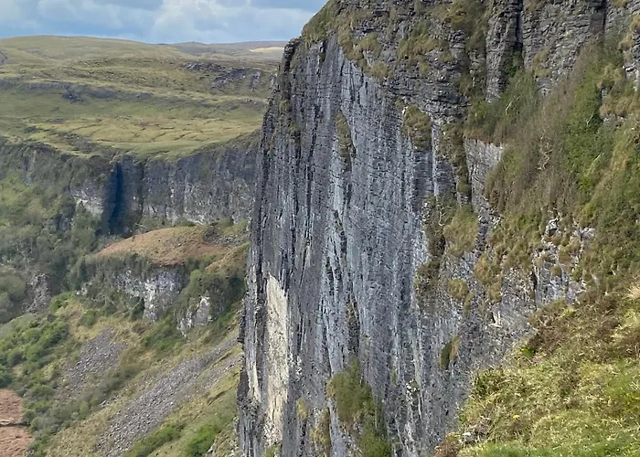 Five Glens -north West Ireland Touring Base Manorhamilton