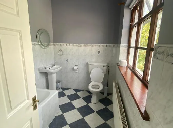 Five Glens -north West Ireland Touring Base