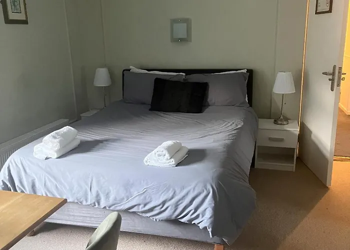 여관 Five Glens -north West Ireland Touring Base *